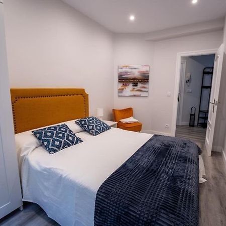 Valdecilla Center Apartment Santander Exterior photo