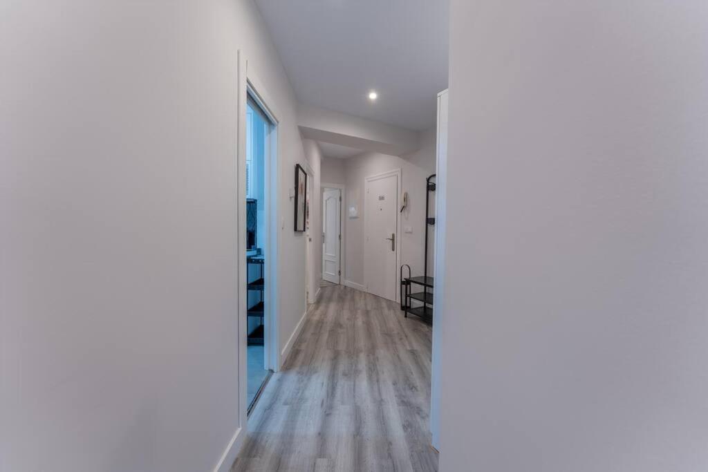 Valdecilla Center Apartment Santander Exterior photo