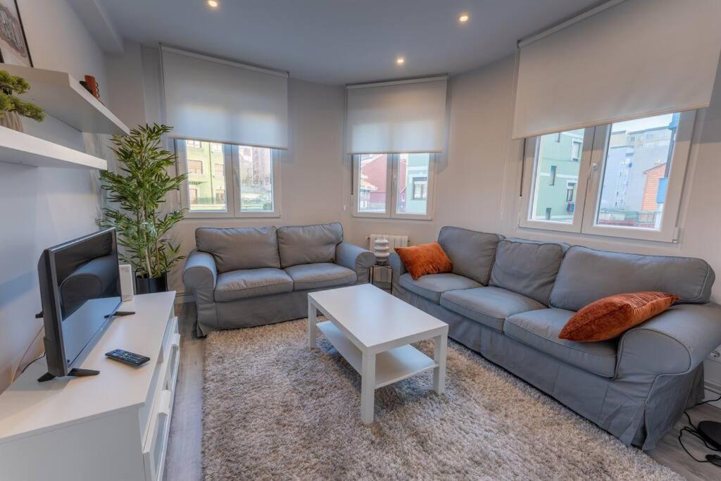 Valdecilla Center Apartment Santander Exterior photo
